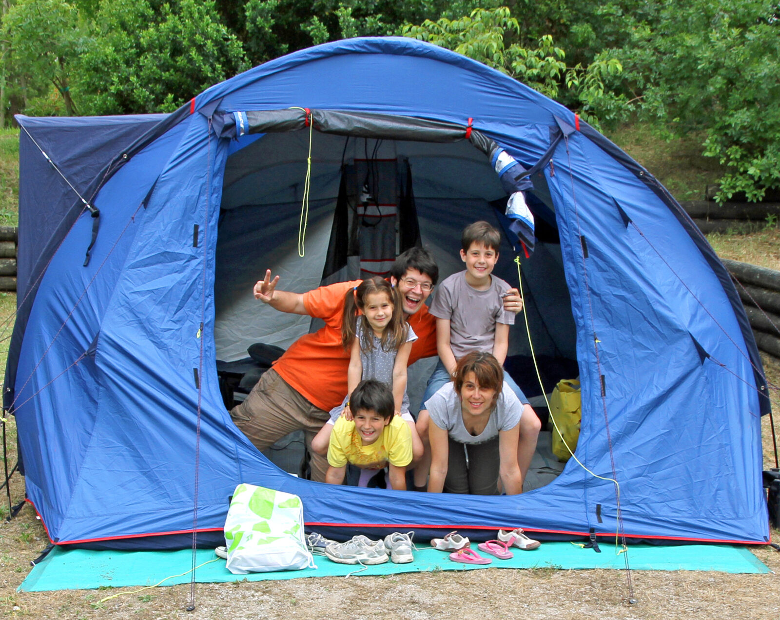 8 Person Tents 1